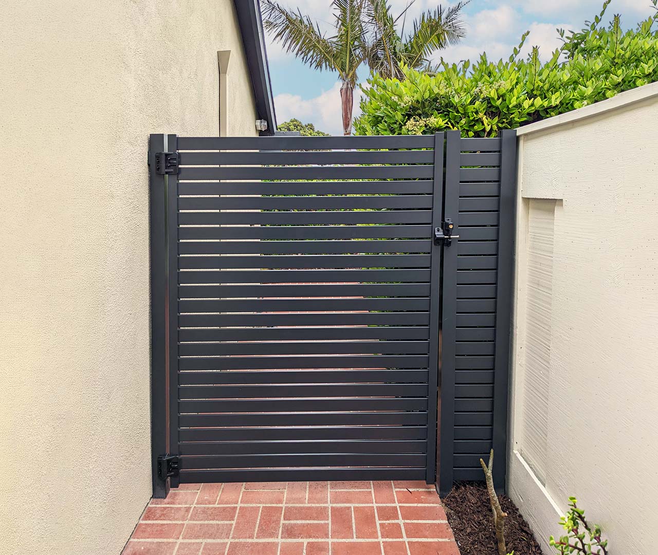 Single Gate Panels
